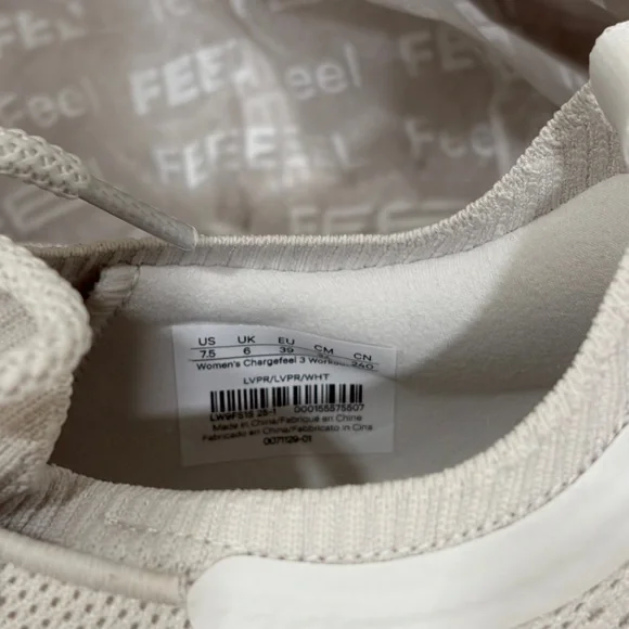 Lululemon Women's Chargefeel 3 Workout Shoes Size 7.5 - Picture 4 of 10